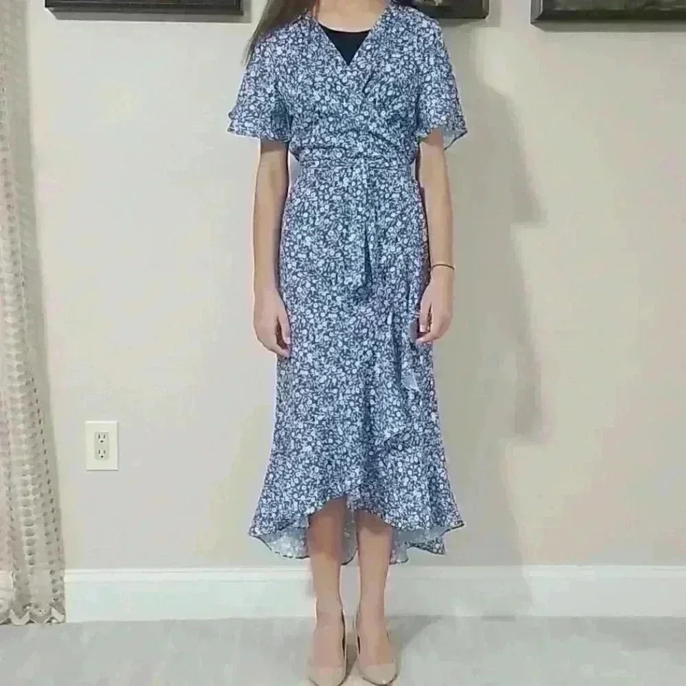 BohoāLongāWrapĀ Dress - Picture 9 of 11
